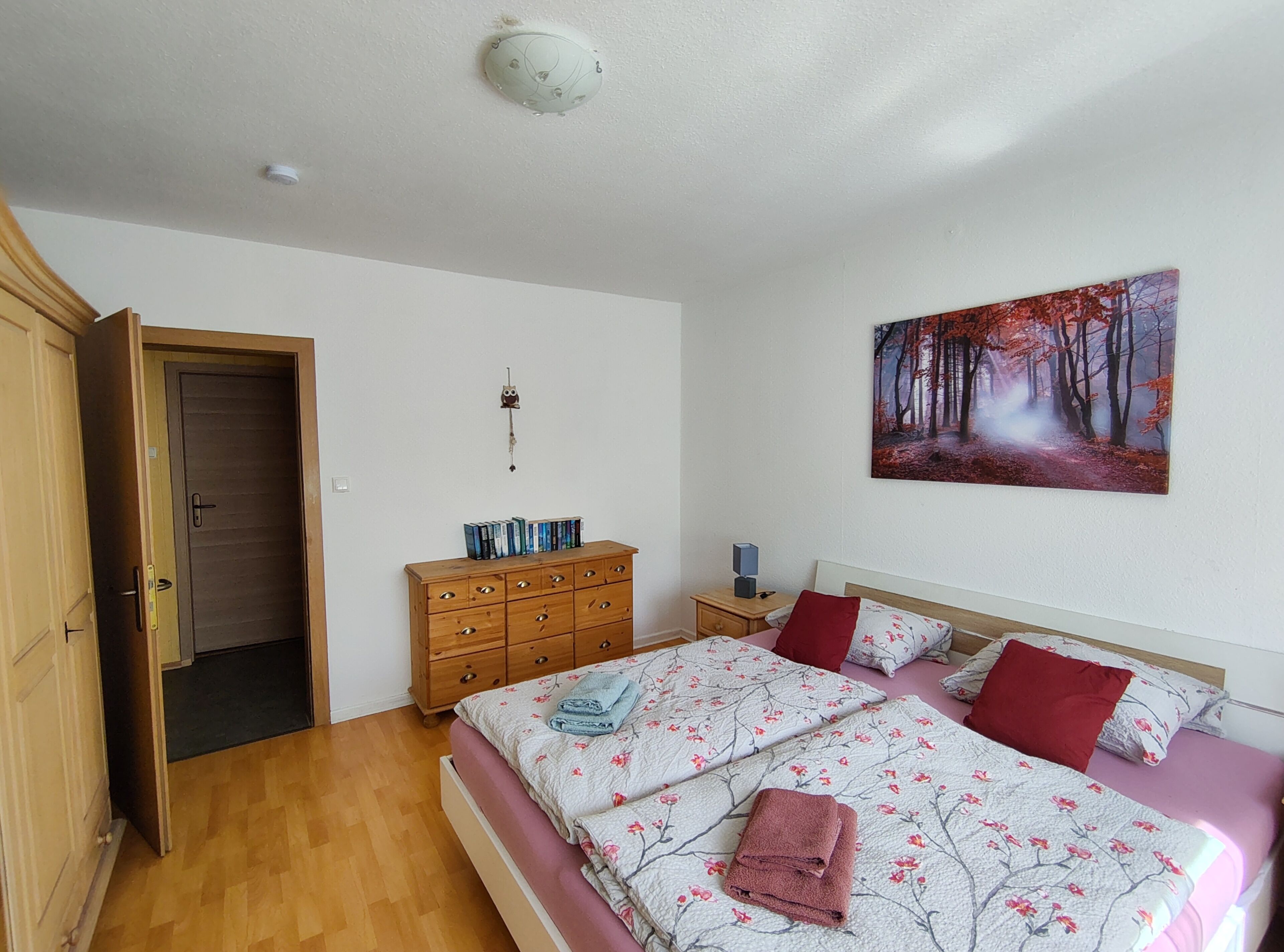 2 Schlafzimmer, Internetzugang, Bettwäsche