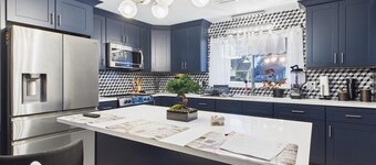 7 Min to HPU & Furniture Market – Game Room, Private Gym, Fenced Yard