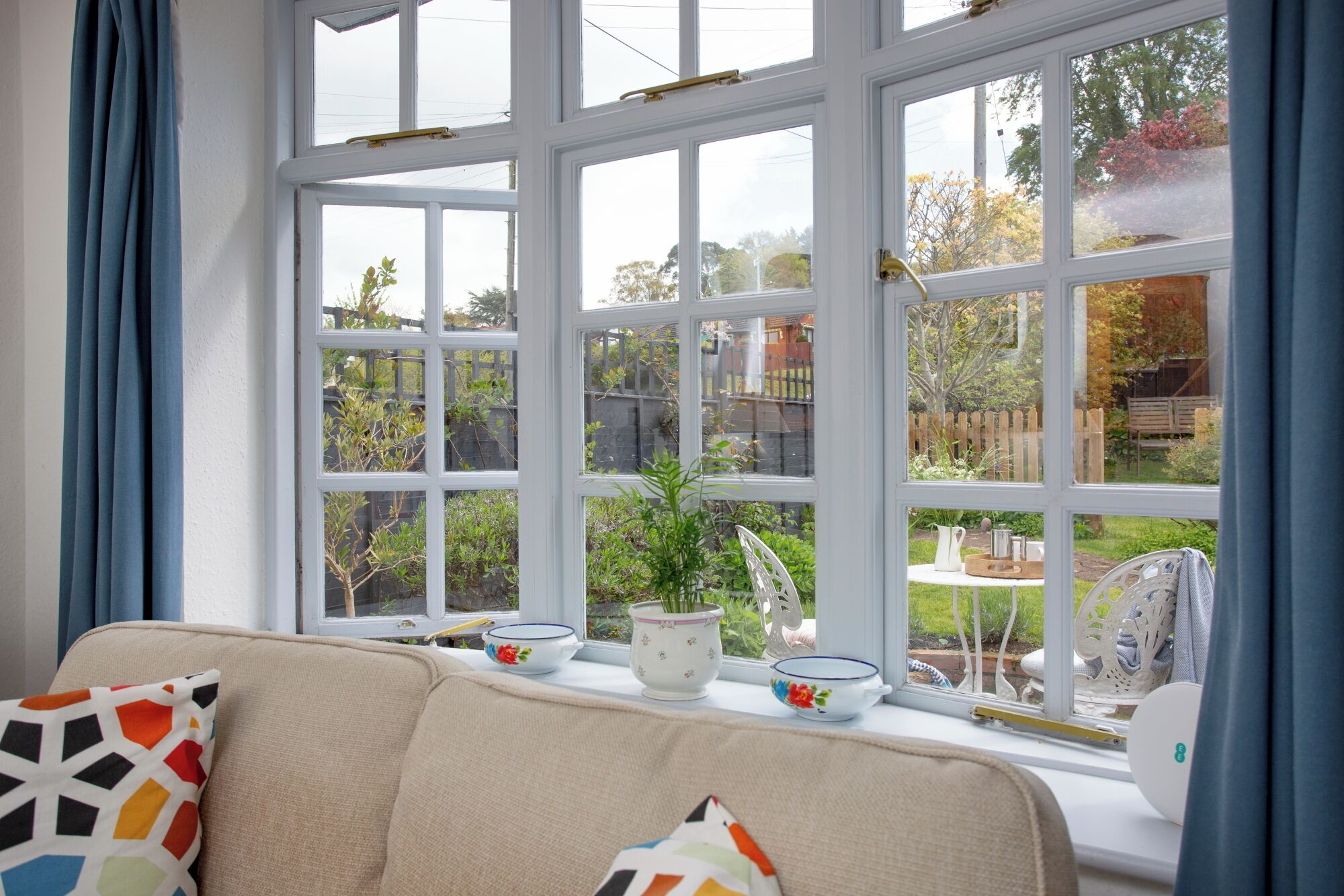 Een smart-tv en een dvd-speler