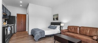 Unit 11 Fox Flats Studios @ Neenah, WI