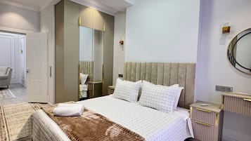 2 室のベッドルーム、アイロン / アイロン台、WiFi