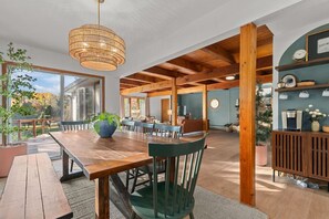 Dining - Relax on Alpine – kayak – hot tub (Wautoma)