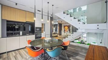 Luxury Apartment, City View | Dining