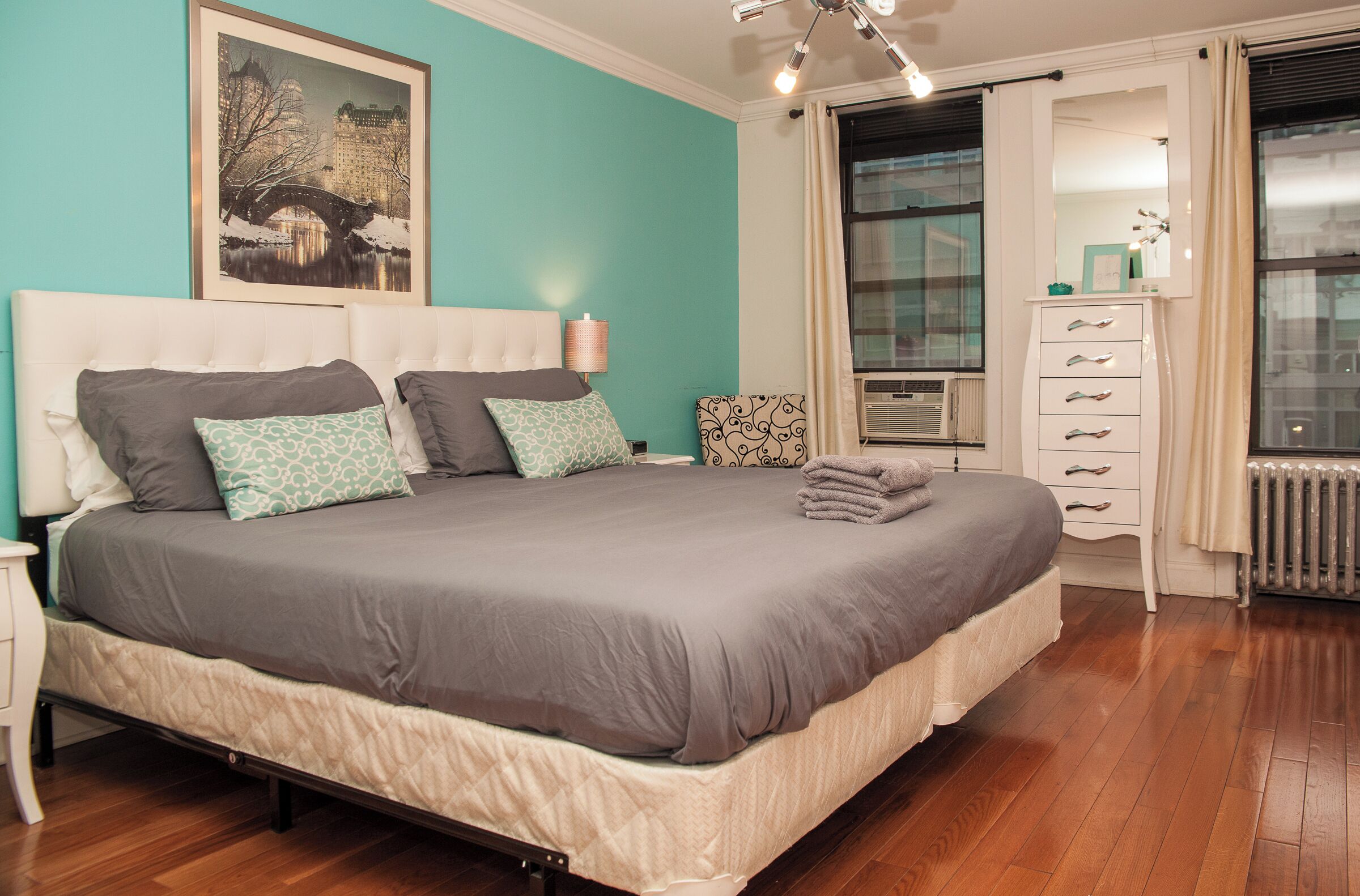 5 habitaciones, internet y ropa de cama 