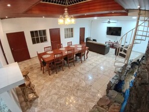 Dining - Villa Paraíso Izalco (Izalco)