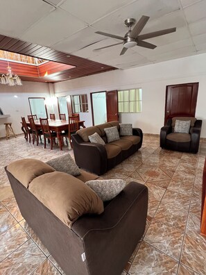 Living area - Villa Paraíso Izalco (Izalco)