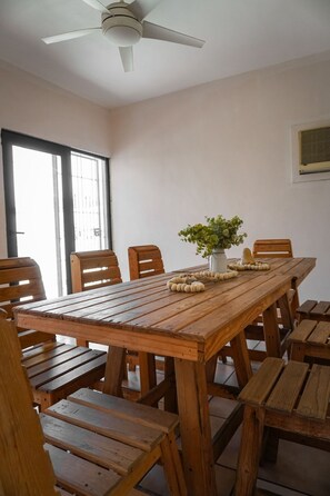 Dining - GARDEN HOUSE (La Paz)