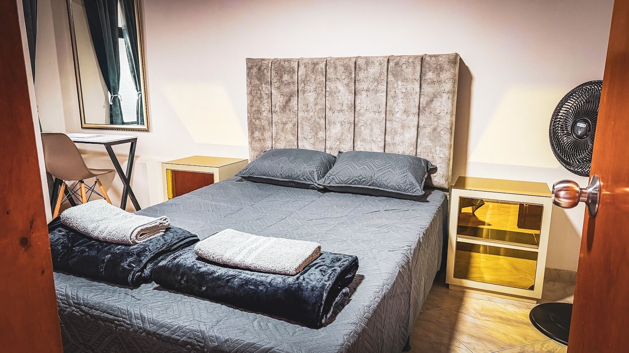 Ferro/asse da stiro, accesso a Internet, lenzuola