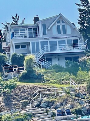Exterior - Beachfront Private 3Bdr/3 Bath Home with Sandy Beach on Great Neck in Ipswich MA (Ipswich)