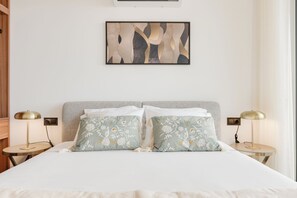 1 bedroom, iron/ironing board, WiFi, bed sheets - BHF Residences Luxe Sunset (Arco da Calheta)