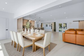 Dining - Casa Serena - Luxury Home, Heated Pool, 2+ Acres (Southwest Ranches)
