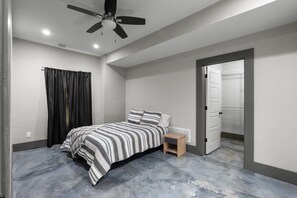 1 bedroom, WiFi, bed sheets