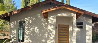 Cozy house+close to Glendale,Pasadena,DT & K-Town