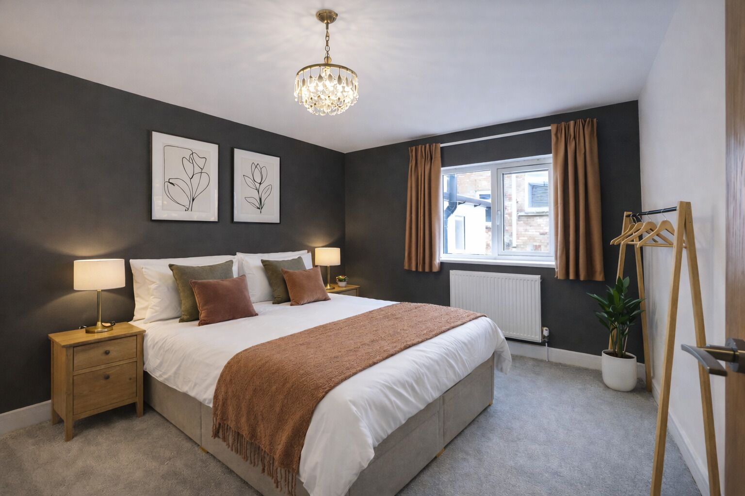 Desk, iron/ironing board, free WiFi, bed sheets