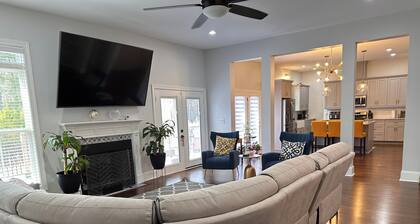 Spacious 5-bedroom house at Mount Vintage Golf Club - Masters Week Rental