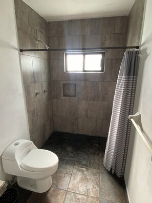 Shower, towels, soap, toilet paper - Suite with 2 dbl beds, kitchen, fans and AC. Just 2 blocks from beach. (Los Ayala)