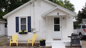 Chalet rustique | Décor unique, accès au Wi-Fi (inclus), literie fournie