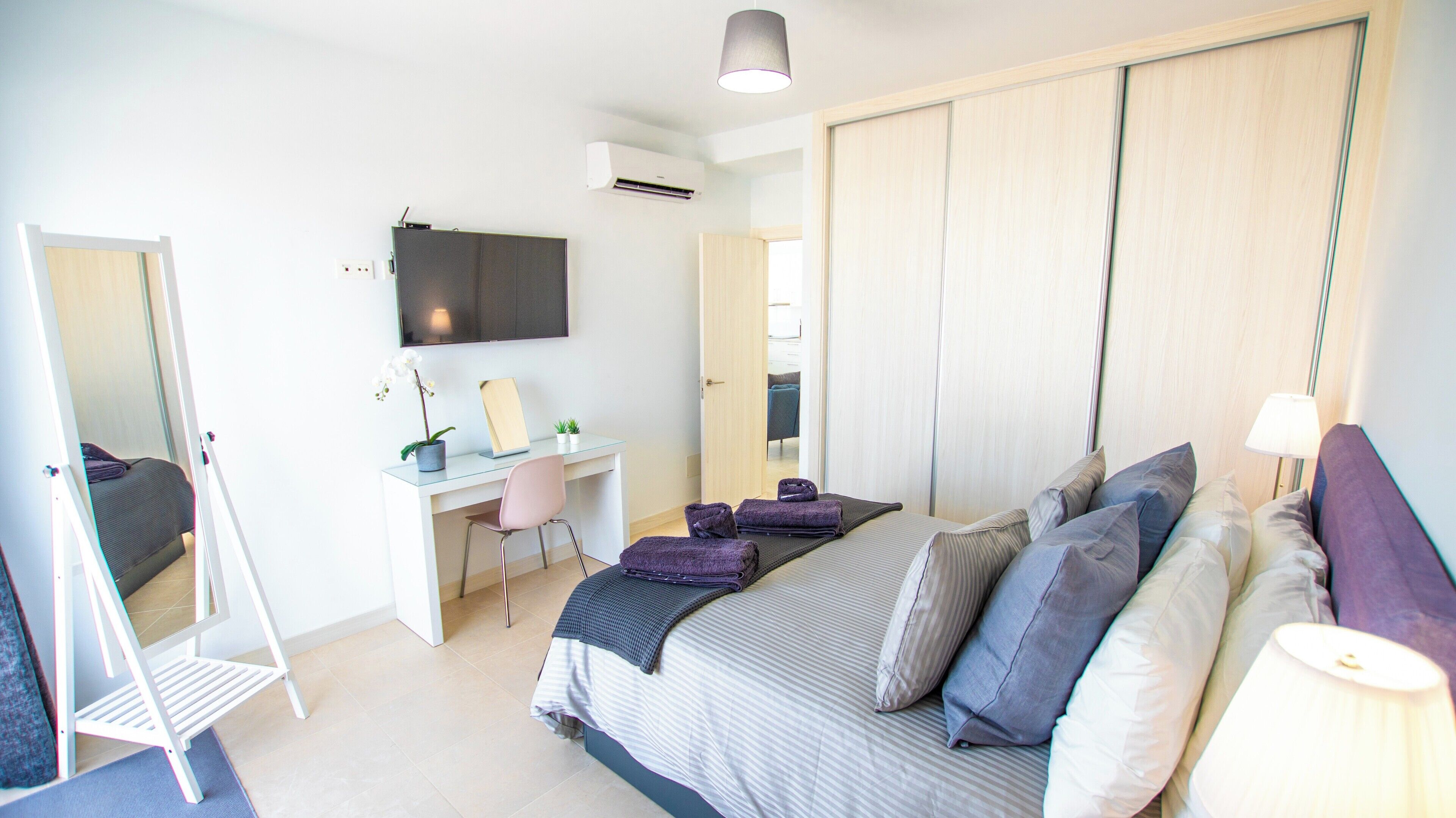 3 Bedroom Villa With Hot Tub Close To Marina Rubicon - Lanzarote