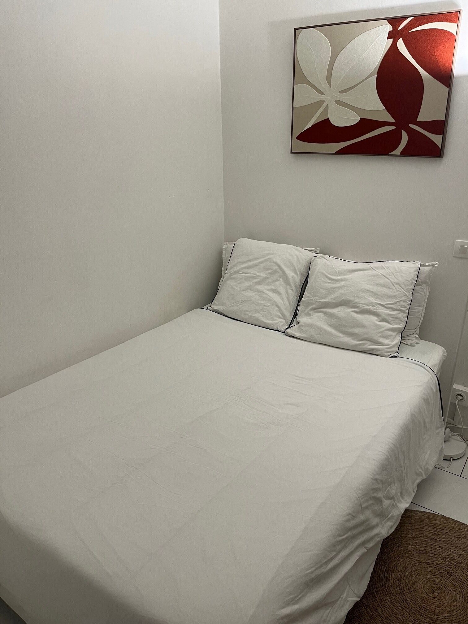 1 bedroom, internet, bed sheets