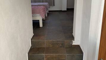 Internet, bed sheets