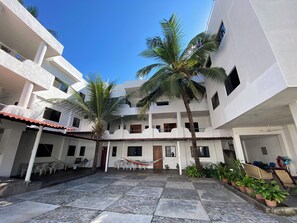 Terrace/patio - Very comfortable suite with 2 dbl beds, terrace and AC. Only 2 blocks from beach (Los Ayala)