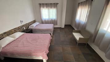 Acceso a internet y ropa de cama