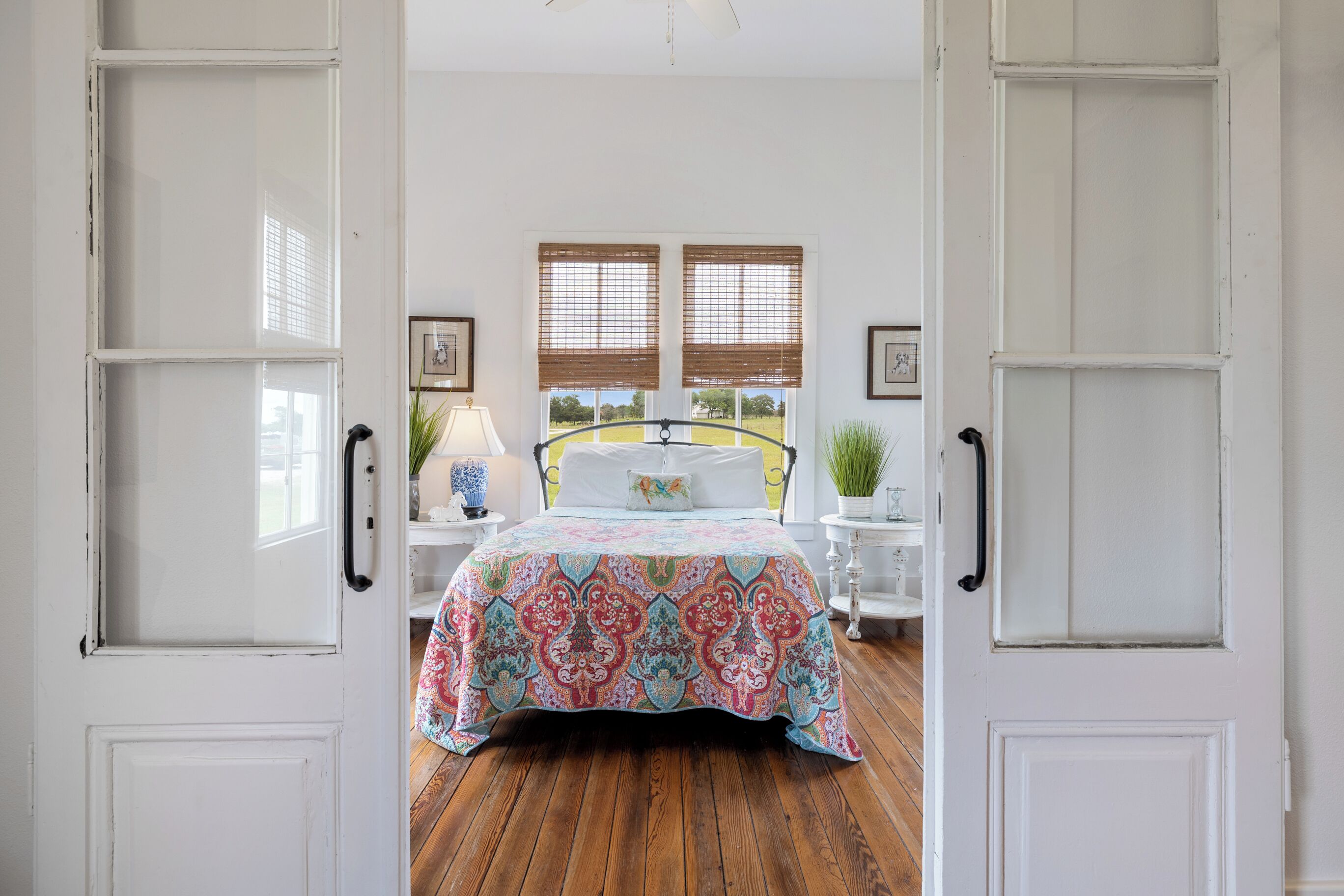 3 slaapkamers, een bureau, een strijkplank/strijkijzer, gratis wifi