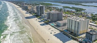 A Wave From it All Oceanfront Pool Condo