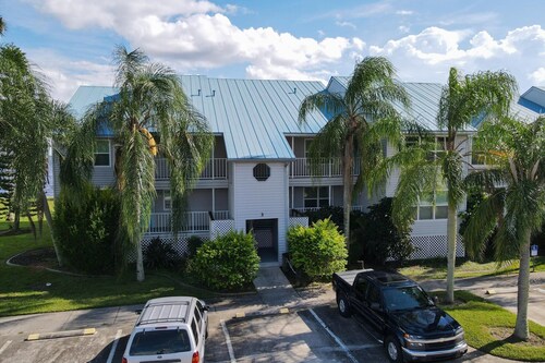 Port Charlotte Private Waterfront Condo Wa4410-317