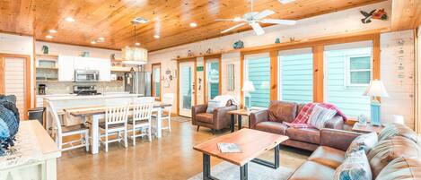 House (4 Bedrooms) | Front of property