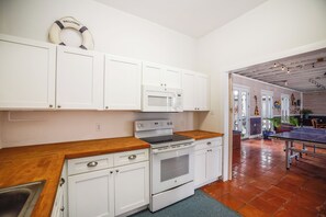 Interior - Casa Sea-esta - Ocean Views! (Port Aransas)