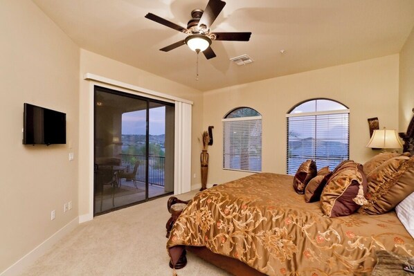Interior - Sonoran Sunset Condo (Phoenix)