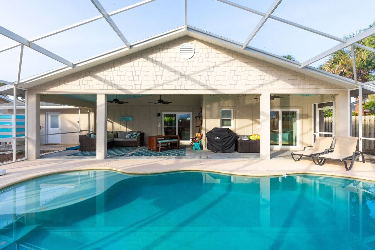 House (3 Bedrooms) | Front of property