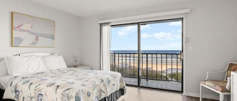 Villa (2 Bedrooms) | Front of property