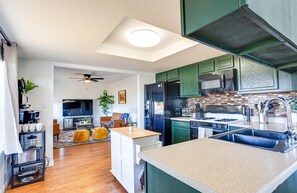 Interior - Campbell Phoenix (Phoenix)