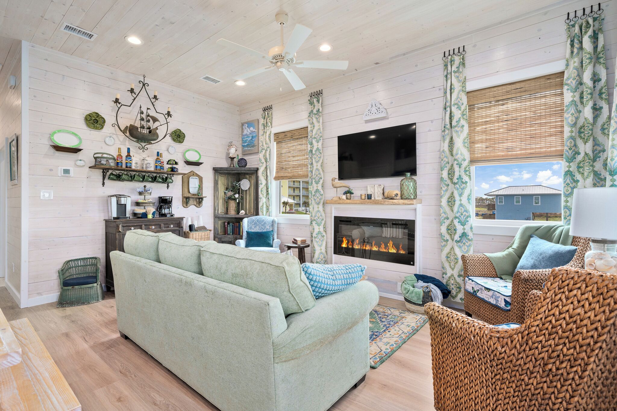 House (3 Bedrooms) | Front of property