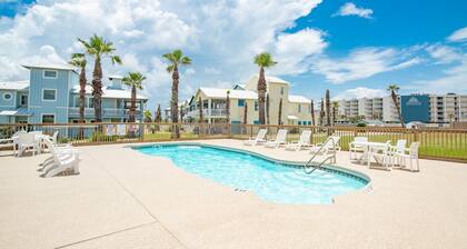 Sunrise Villas 208