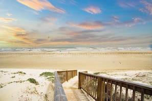 Interior - Sunrise Villa 105 - Boardwalk TO THE Beach (Port Aransas)