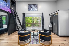 Interior - Galaxy Tree House (Pittsboro)