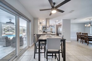 Interior - Lighthouse Retreat With A Pool (Ponce Inlet)