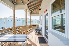 Interior - Cinema Shores A Movie-themed Beachfront Escape! (Port Aransas)
