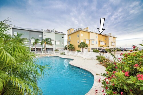 Marina Del Bell - Elevator! Boat Slip for Rent!