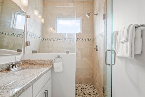 House (4 Bedrooms) | Interior - Happy Ours - Next to the Pool! (Port Aransas)