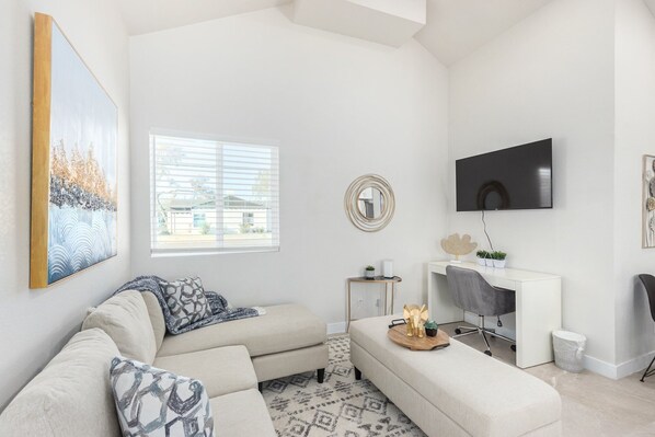 Interior - Dayton Coronado Historic District Phoenix (Phoenix)