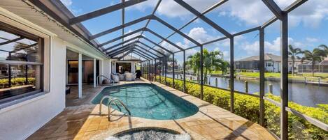 Casa (3 Bedrooms) | Vista frontal de la propiedad