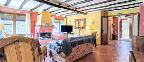 スマートテレビ、暖炉