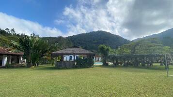 Enceinte de lâhĂ©bergement