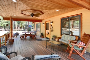 Chalet (3 Bedrooms) | Interior - Larkspur Lair (Yosemite National Park)