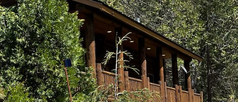Chalet (2 Bedrooms) | Facciata della struttura