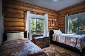 Interior - The Mini Cabin (Yosemite National Park)